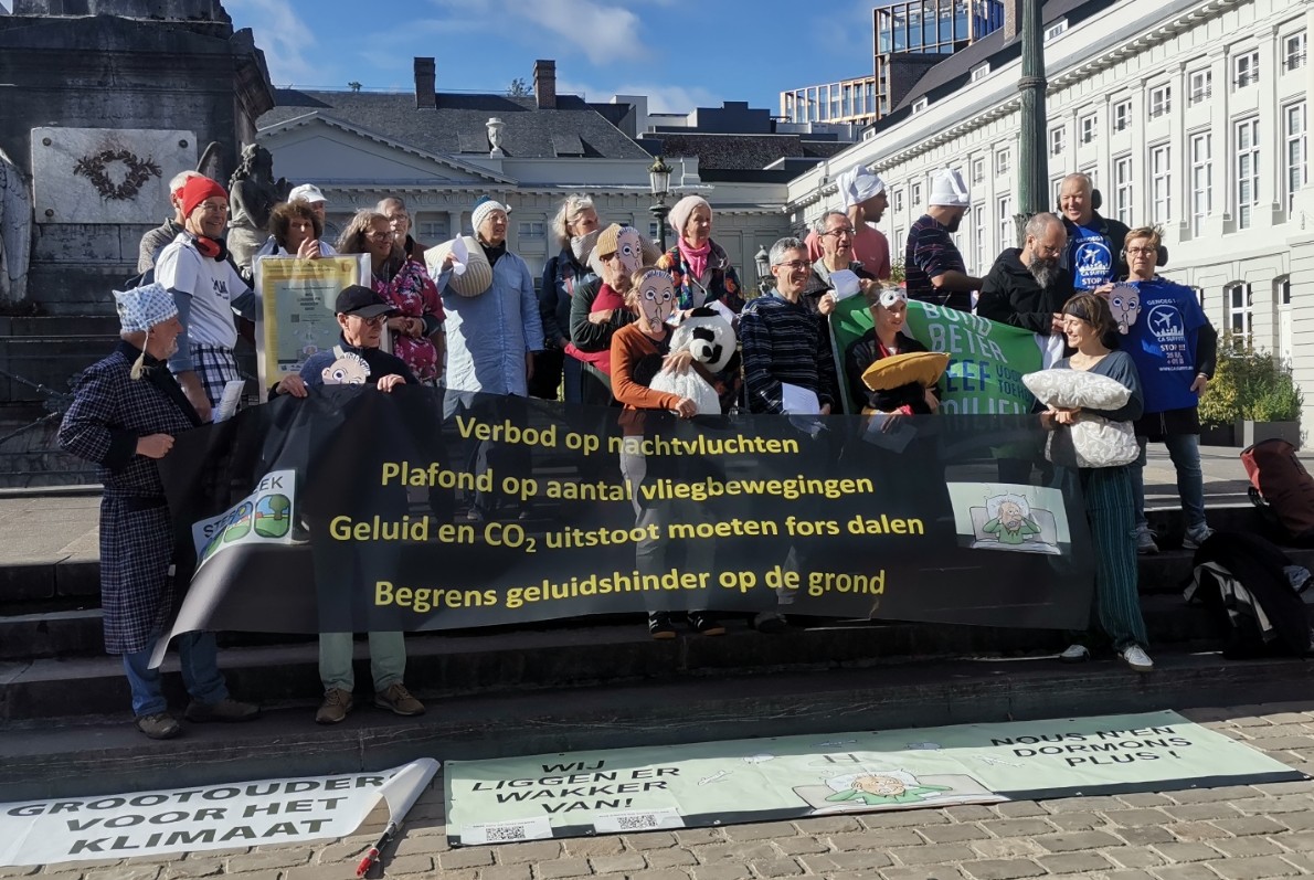 En pyjama contre le survol